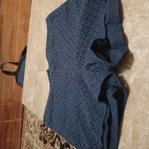 - Woman's  shorts